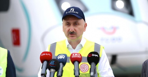 Ulaştırma ve Altyapı Bakanı Karaismailoğlu: Milli elektrikli tren 30 Ağustos'ta ray ve yol testlerine başlayacak