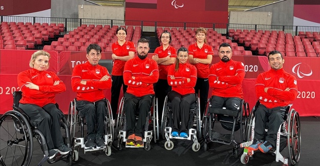 Paralimpik masa tenisçiler Tokyo'da Türkiye'yi sevindirmek istiyor