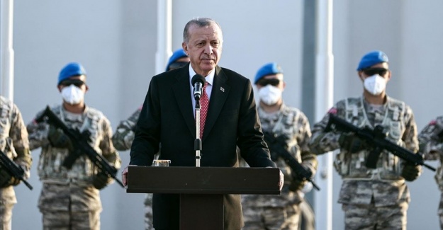 Cumhurbaşkanı Erdoğan Katar-Türk Birleşik Müşterek Kuvvet Komutanlığı’nı ziyaret etti